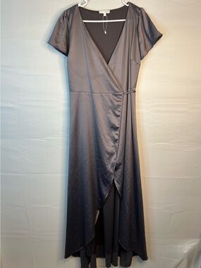 Baltic Born Women’s Large NWOT Maxi Wrap Dress Silvery Gray Fairy Feminine 110